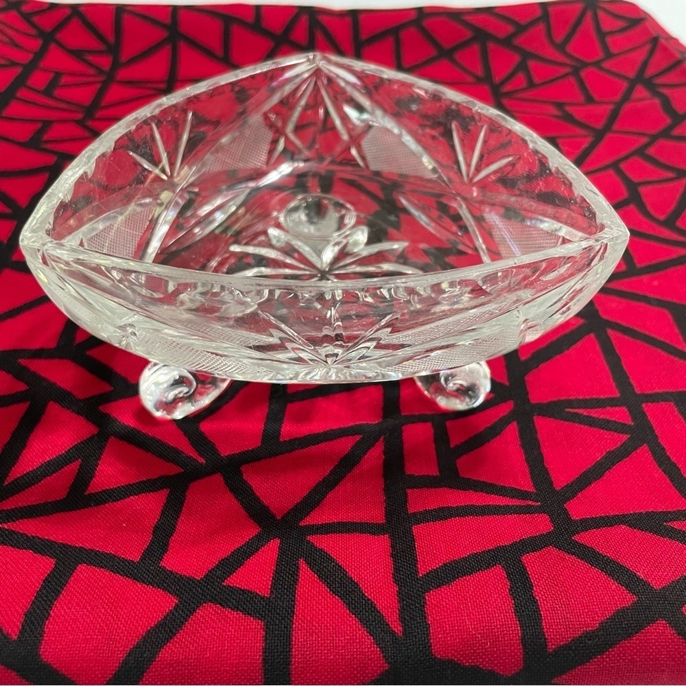 Vtg Cut Glass Trinket Dish Triangular Footed Crystal Bowl Starburst Pattern